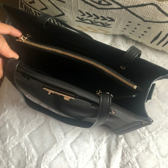 Coach Turnlock Tote - Picture 4 of 6